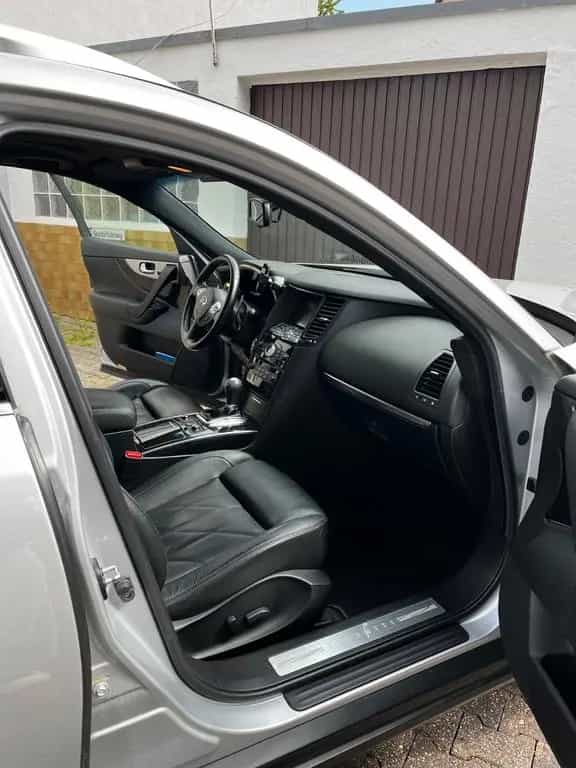 Infiniti QX70 3.7 S S 10/2017-photo-10
