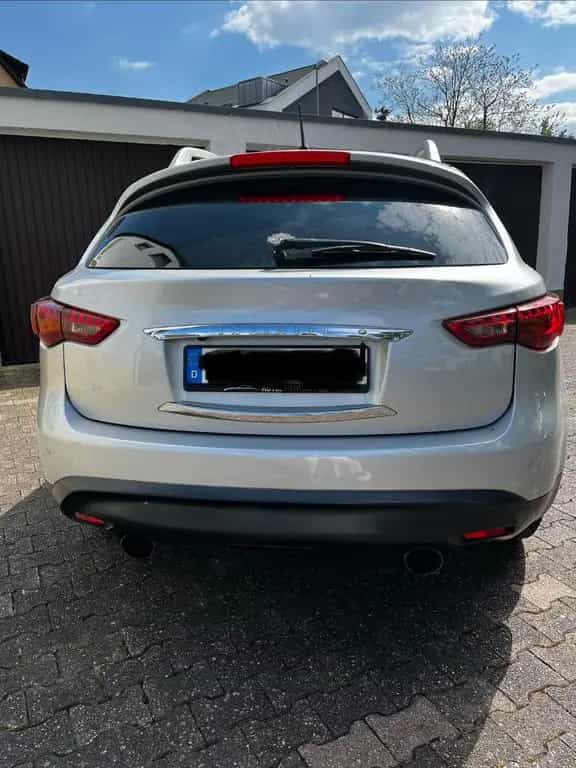 Infiniti QX70 3.7 S S 10/2017-photo-3