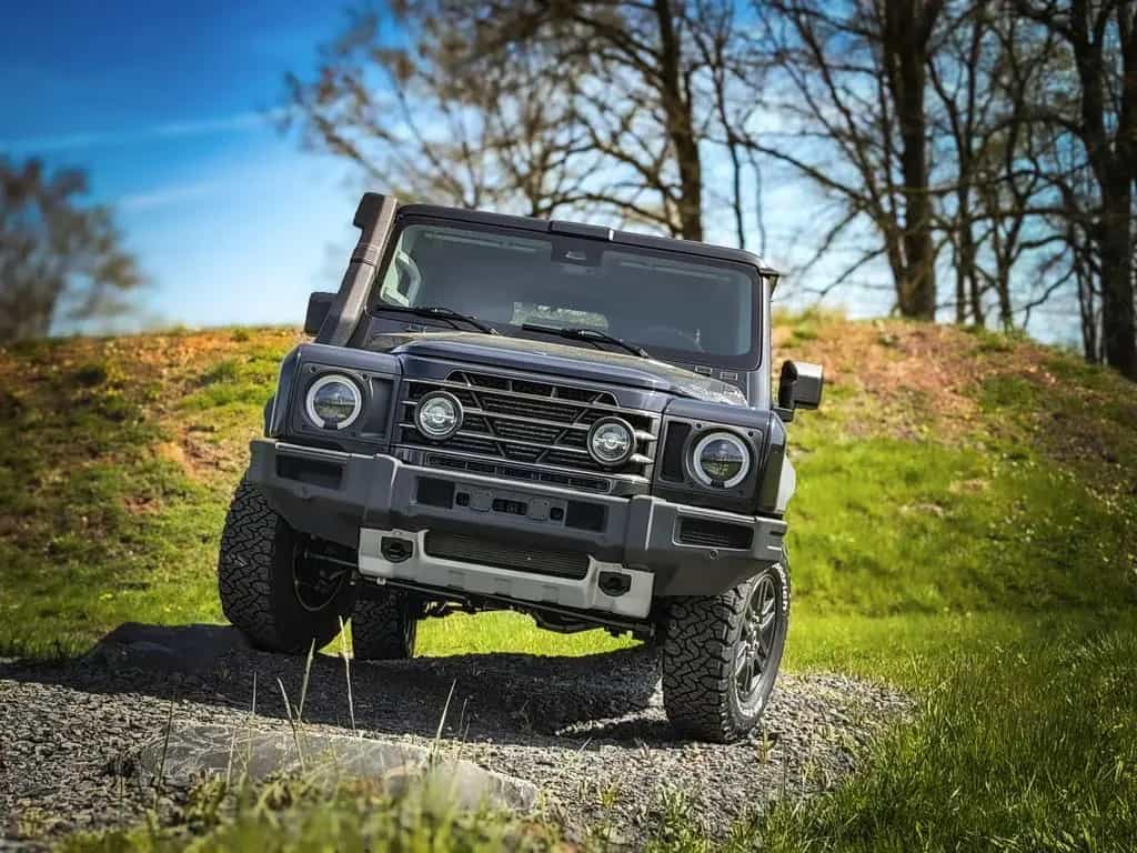 INEOS Grenadier Trialmaster X - Sperre Strom Leder Safari MY2026 null-photo-3