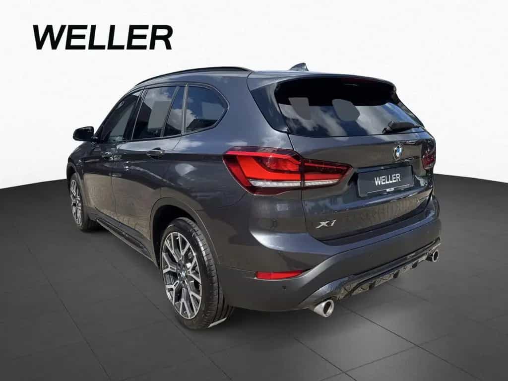 BMW X1 sD 20d SPORT LINE LED Nav HiFi PDC Ad.Fwk 19" 06/2022-photo-5