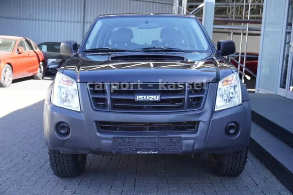Isuzu D-Max Double Cab 4WD Klima/AHK/TÜV 06.2027 12/2010-photo-1