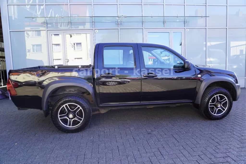 Isuzu D-Max Double Cab 4WD Klima/AHK/TÜV 06.2027 12/2010-photo-4
