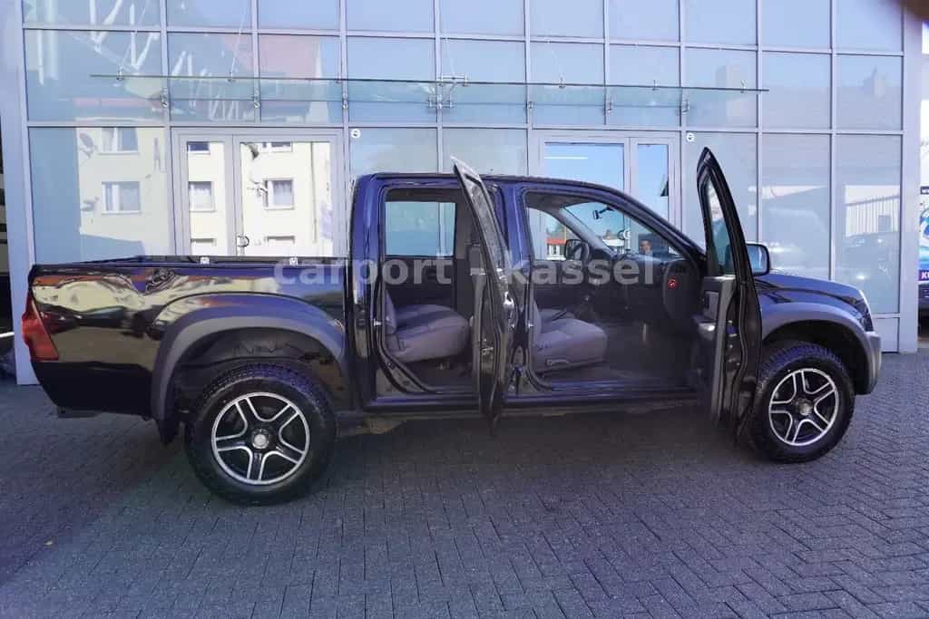 Isuzu D-Max Double Cab 4WD Klima/AHK/TÜV 06.2027 12/2010-photo-5