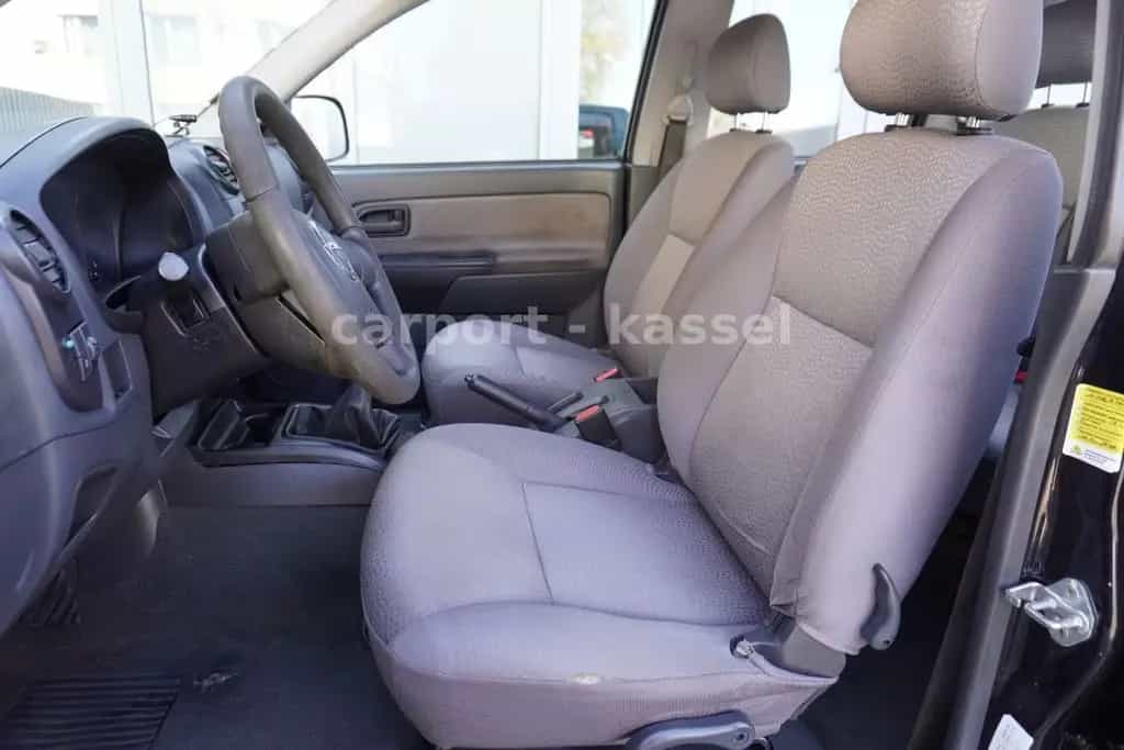 Isuzu D-Max Double Cab 4WD Klima/AHK/TÜV 06.2027 12/2010-photo-9