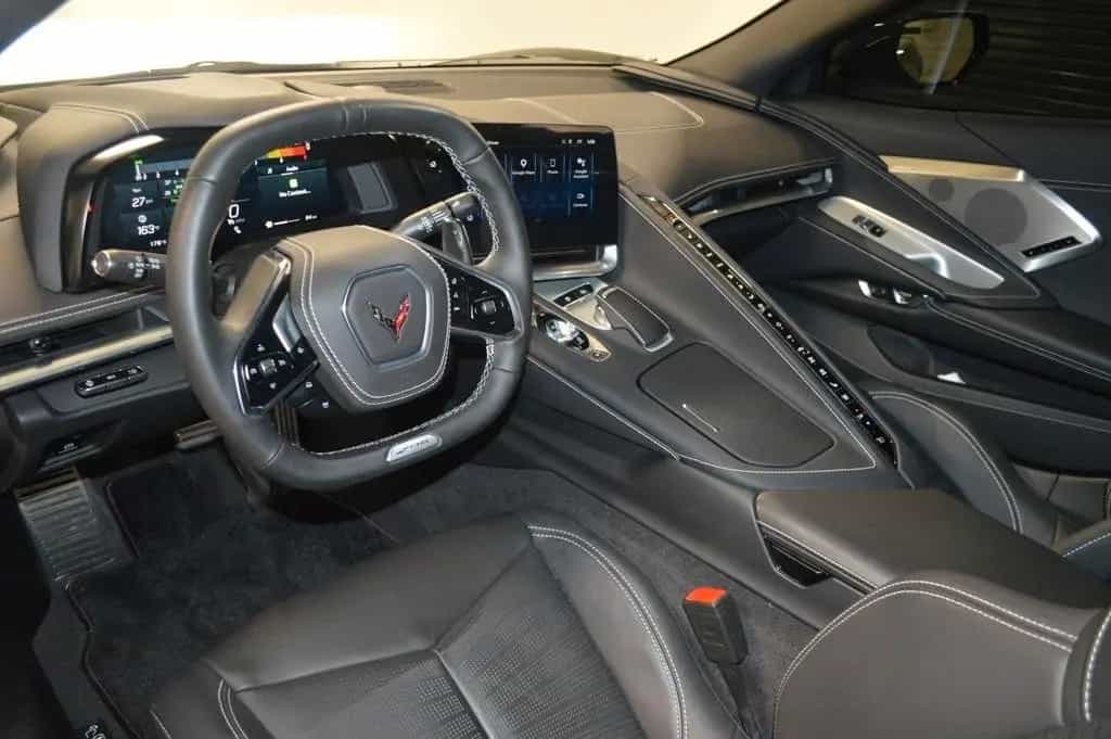 Corvette Z06 2LZ Z07 Performance Paket MY25 07/2025-photo-12