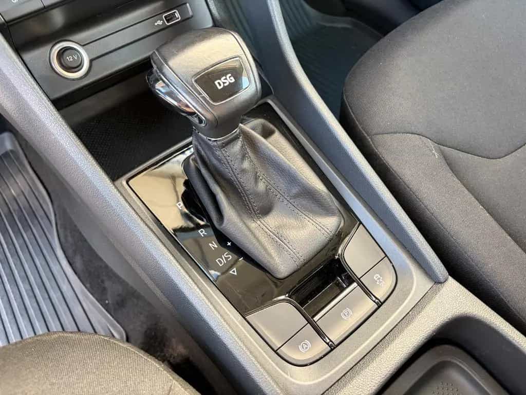 Skoda Kodiaq 1.5 TSI ACT DSG 2.HD SHZ KLIMA AHK PDC 06/2019-photo-18