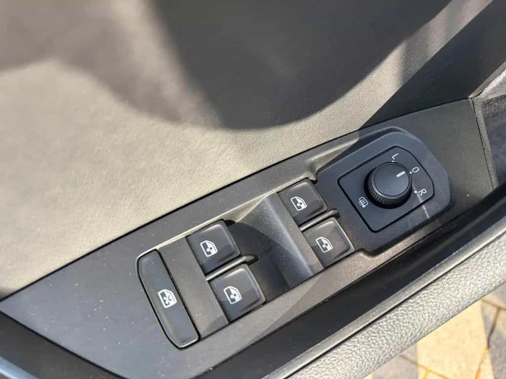 Skoda Kodiaq 1.5 TSI ACT DSG 2.HD SHZ KLIMA AHK PDC 06/2019-photo-21