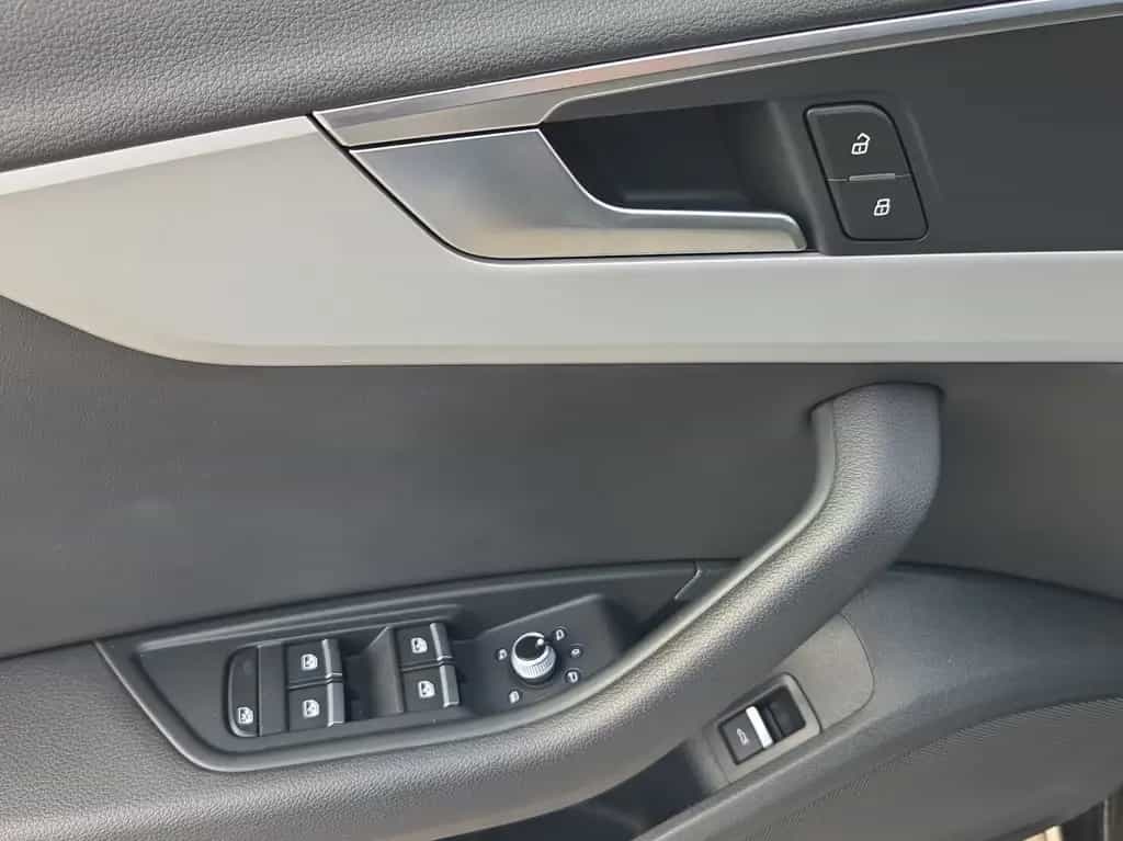 Audi A4 Avant 40 TDI*Navi*LED*AHK*HUD*PDC*Virtual Coc 04/2023-photo-11
