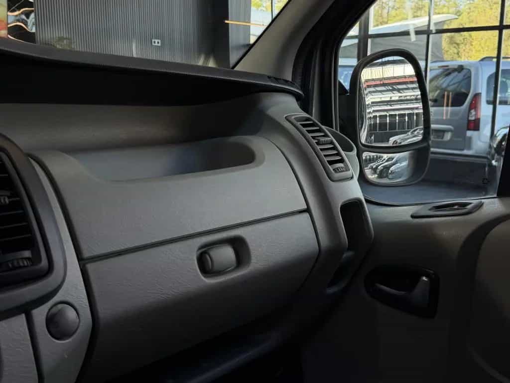 Renault Trafic Combi dCi 115 L2H1 KLIMA/NAVI/BT  2,9t 11/2011-photo-23