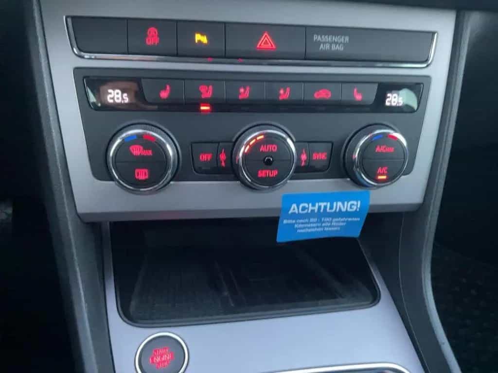 Seat Leon 1.5 TSI DSG XCELLENCE LED+ACC+NAV+APP+SHZ 06/2019-photo-17