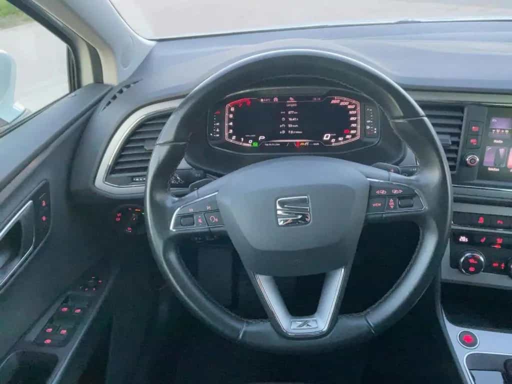 Seat Leon 1.5 TSI DSG XCELLENCE LED+ACC+NAV+APP+SHZ 06/2019-photo-9