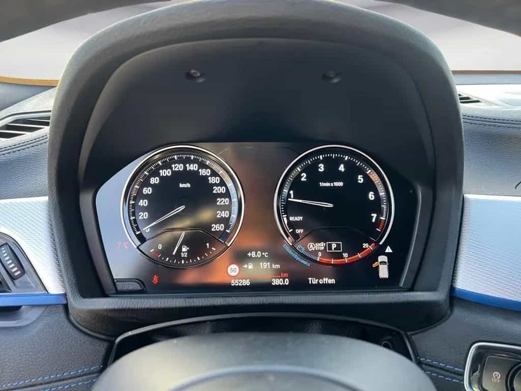 BMW X2 xDrive20i M Sport Navi Rückfahrkamera Sitzver 12/2020-photo-9