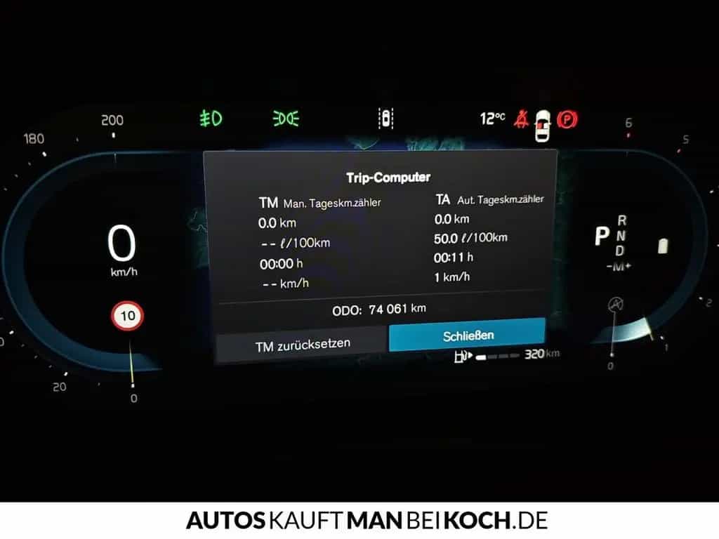 Volvo XC60 B4 D Plus Dark ACC H&K Matrix 4Season 02/2024-photo-13