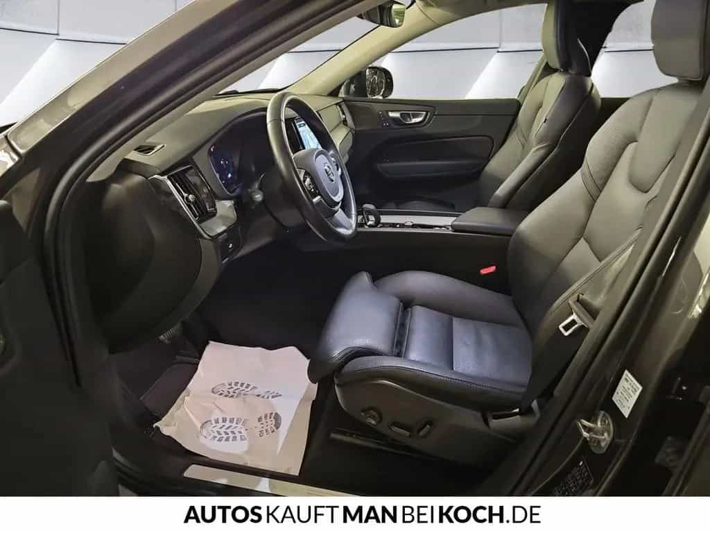 Volvo XC60 B4 D Plus Dark ACC H&K Matrix 4Season 02/2024-photo-6
