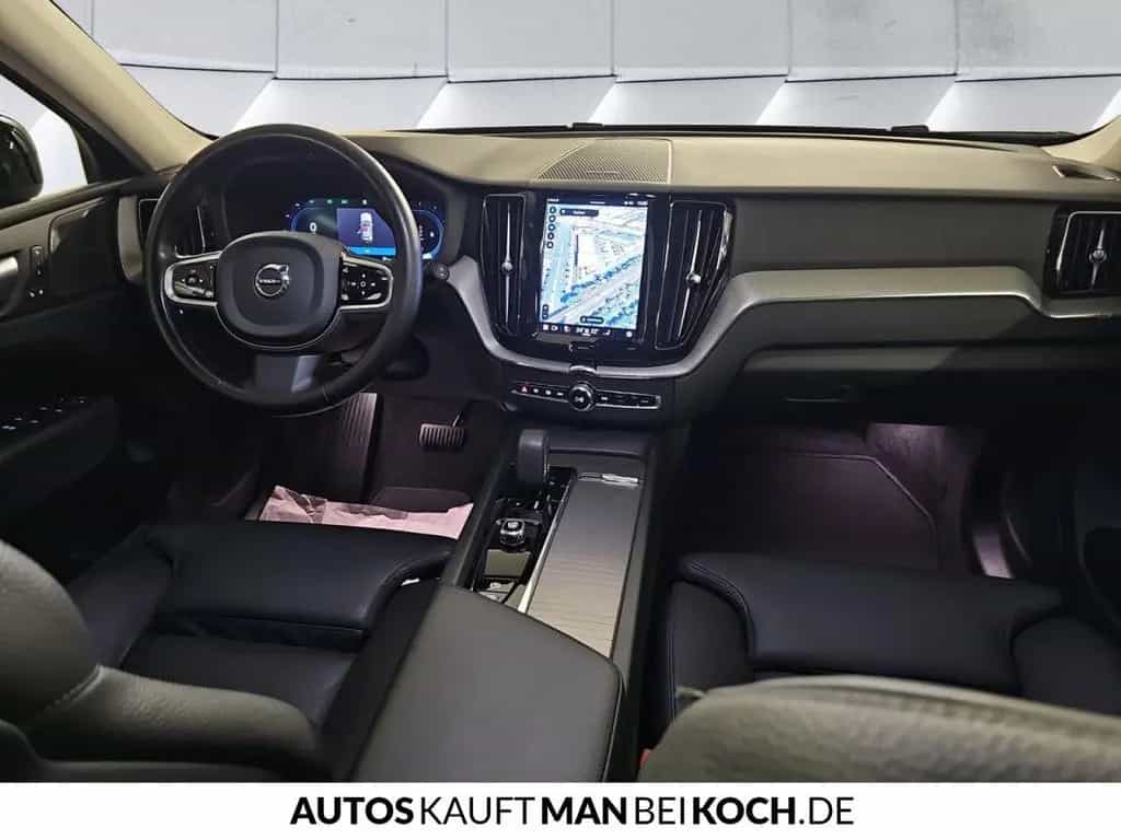 Volvo XC60 B4 D Plus Dark ACC H&K Matrix 4Season 02/2024-photo-8