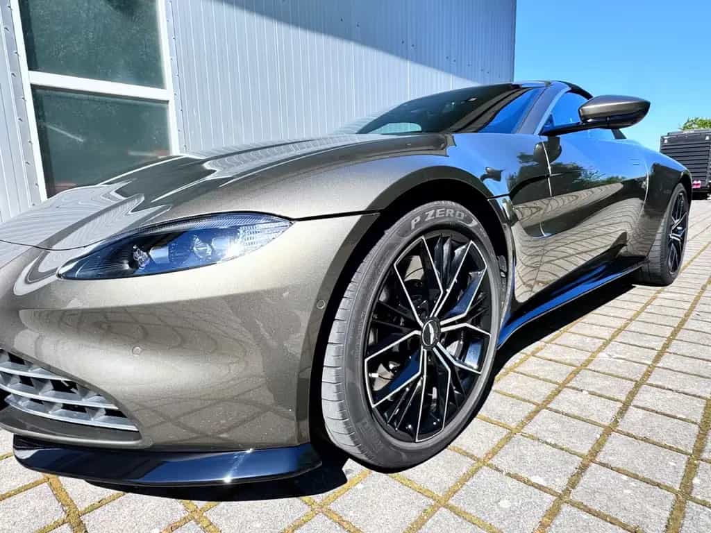 Aston Martin V8 Vantage 4.0 V8 Roadster Sitzbelüftung 11/2022-photo-6