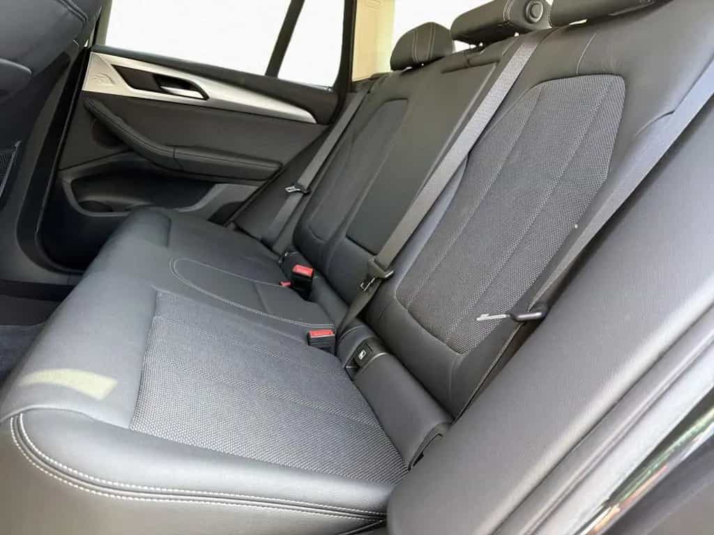 BMW X3 xD 20d Advantage Nav SportSitze SHZ PDC 18" 09/2019-photo-11