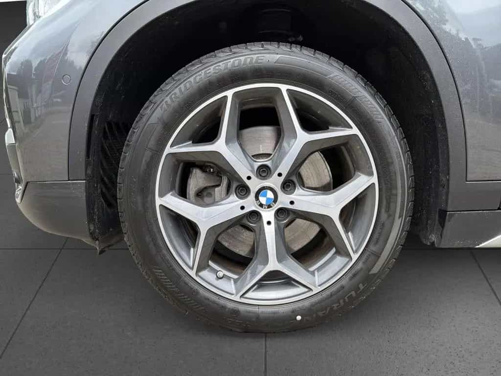 BMW X1 xD 25i xLine LED DA+ HUD Pano MEM H/K AHK 18" 08/2017-photo-16