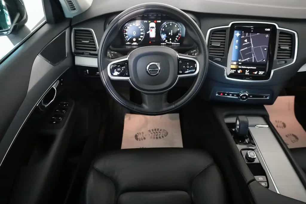 Volvo XC90 AWD Momentum Pro 7Sitzer,Leder,Navi,LED,ACC 11/2021-photo-2