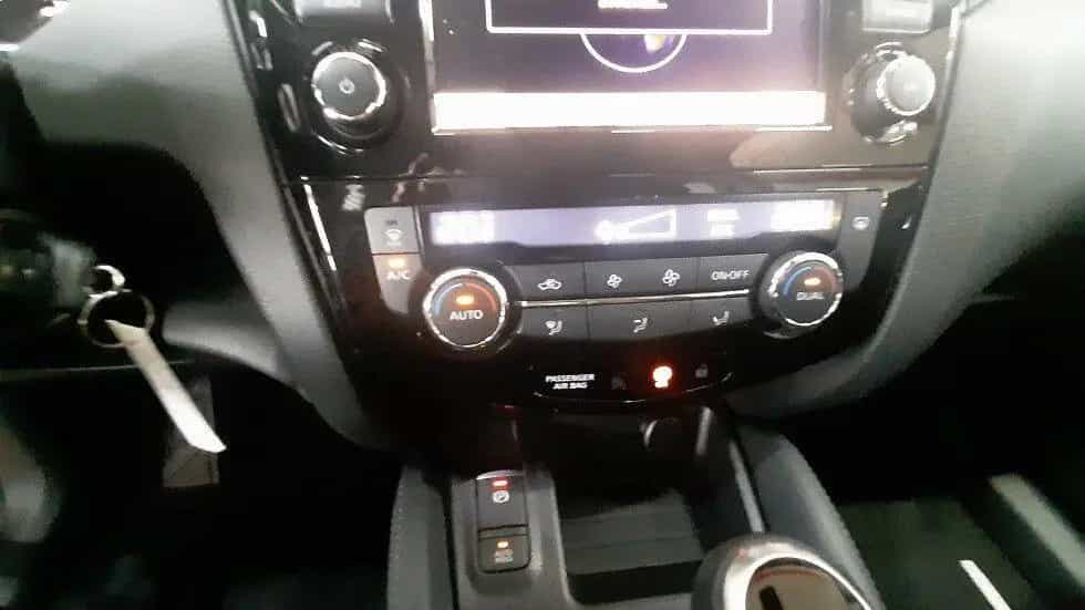 Nissan Qashqai 1.5 dCi 115 CV DCT Business 08/2020-photo-14