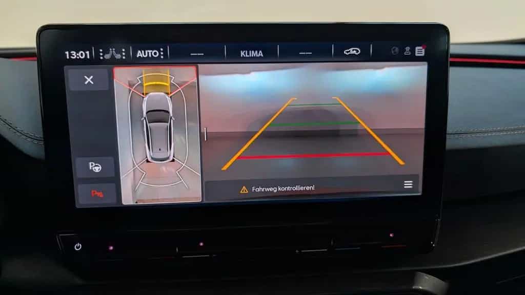 Cupra Formentor 1.5 TSI DSG 110kW-ACC-LANE-360 KAM 08/2024-photo-13