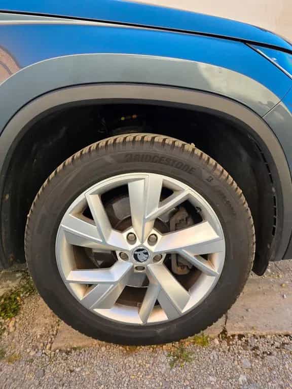 Skoda Kodiaq 2.0 TSI DSG 4x4 7-Sitzer Leder DCC ACC 08/2018-photo-18