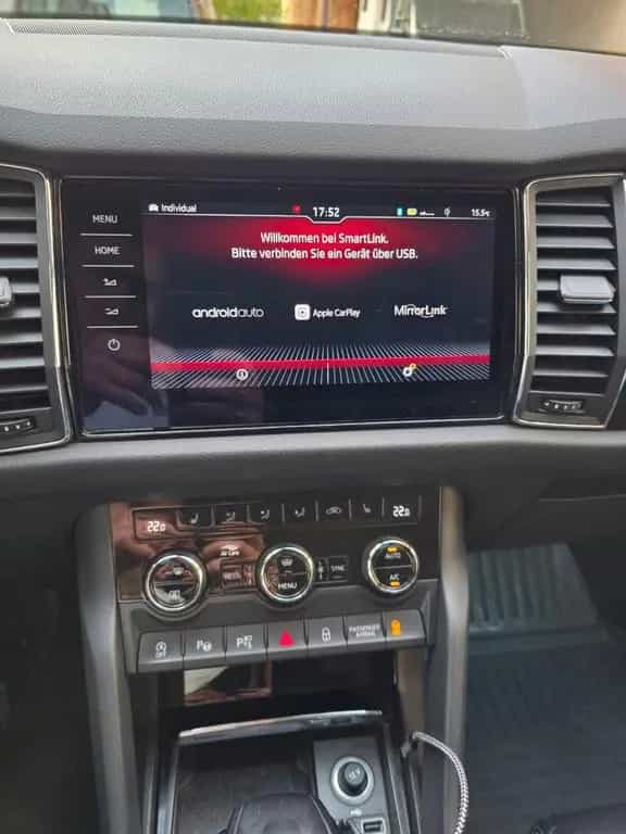 Skoda Kodiaq 2.0 TSI DSG 4x4 7-Sitzer Leder DCC ACC 08/2018-photo-7