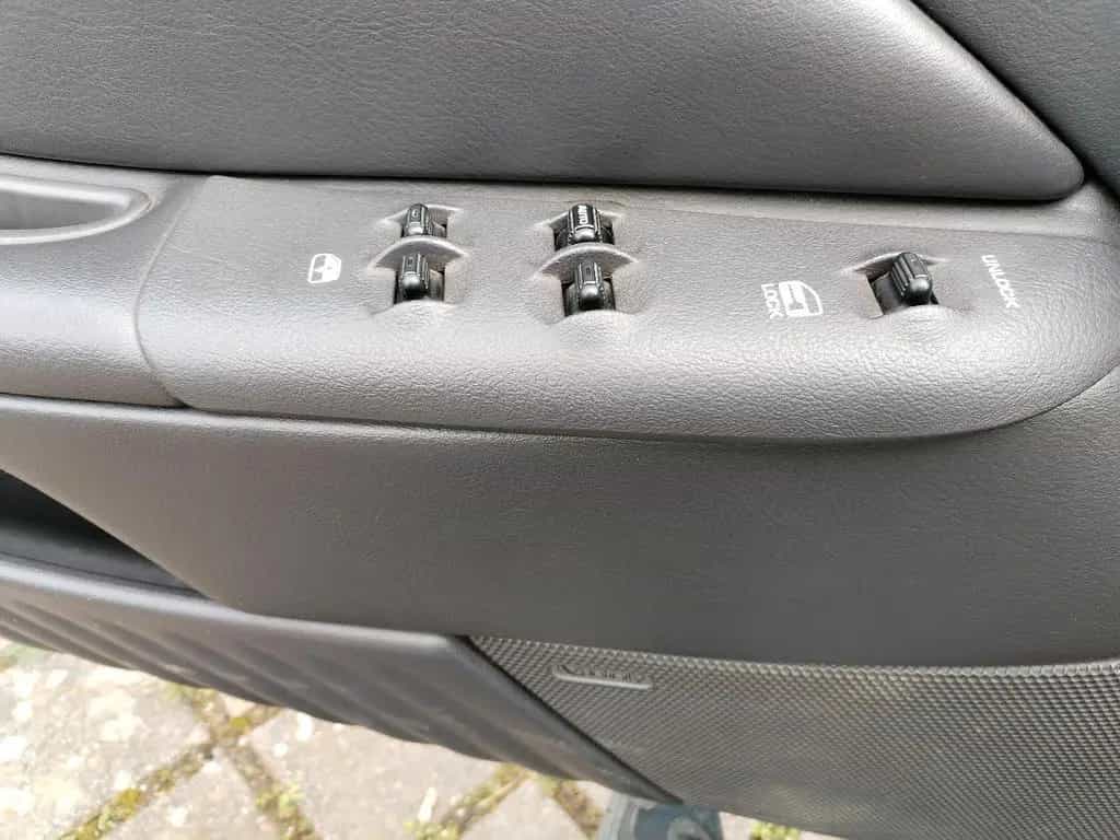 Chrysler Stratus 05/1998-photo-7