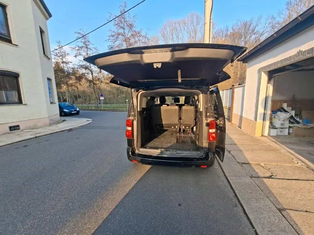 Opel Vivaro 09/2020-photo-11
