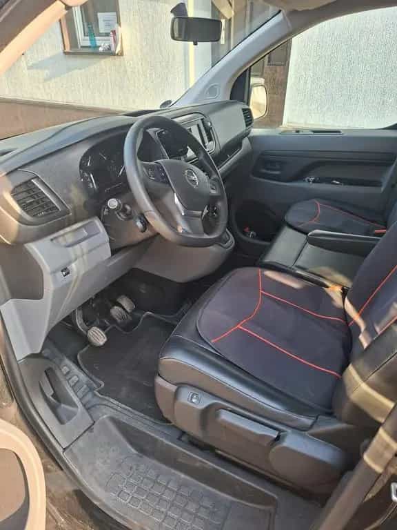 Opel Vivaro 09/2020-photo-5