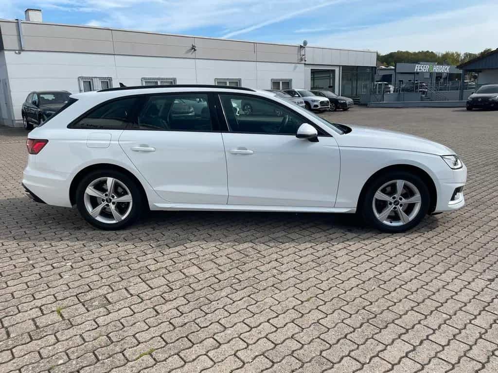 Audi A4 Av. Advanced 35 TFSI S-tr. AHK BUSINESS LED 03/2023-photo-4