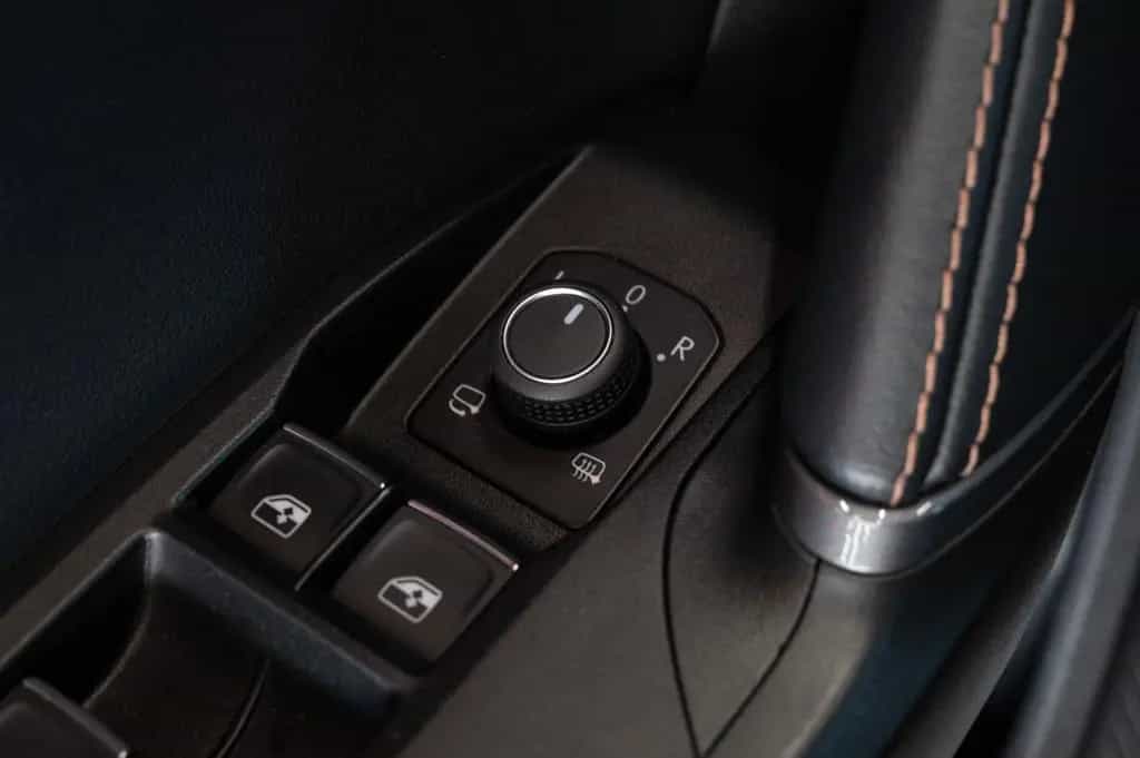 Cupra Leon Kombi VZ|CUPRA SITZE|PANO|AHK|DCC|VOLL 06/2022-photo-36