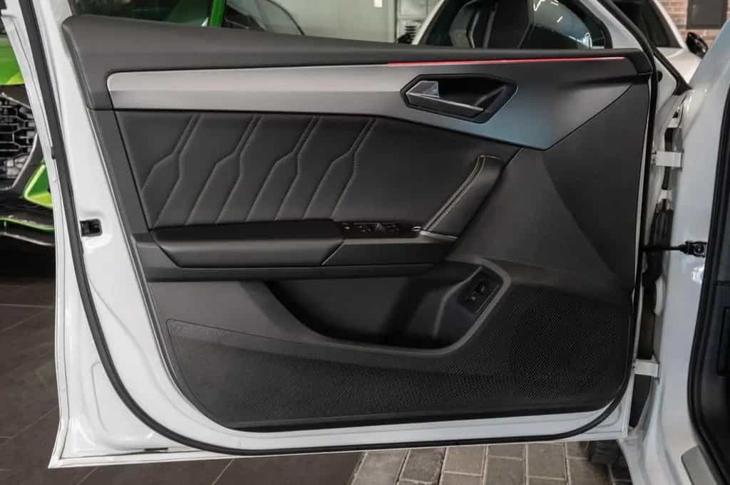 Cupra Leon Kombi VZ|CUPRA SITZE|PANO|AHK|DCC|VOLL 06/2022-photo-40