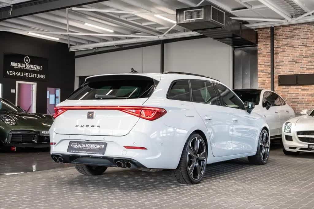 Cupra Leon Kombi VZ|CUPRA SITZE|PANO|AHK|DCC|VOLL 06/2022-photo-6