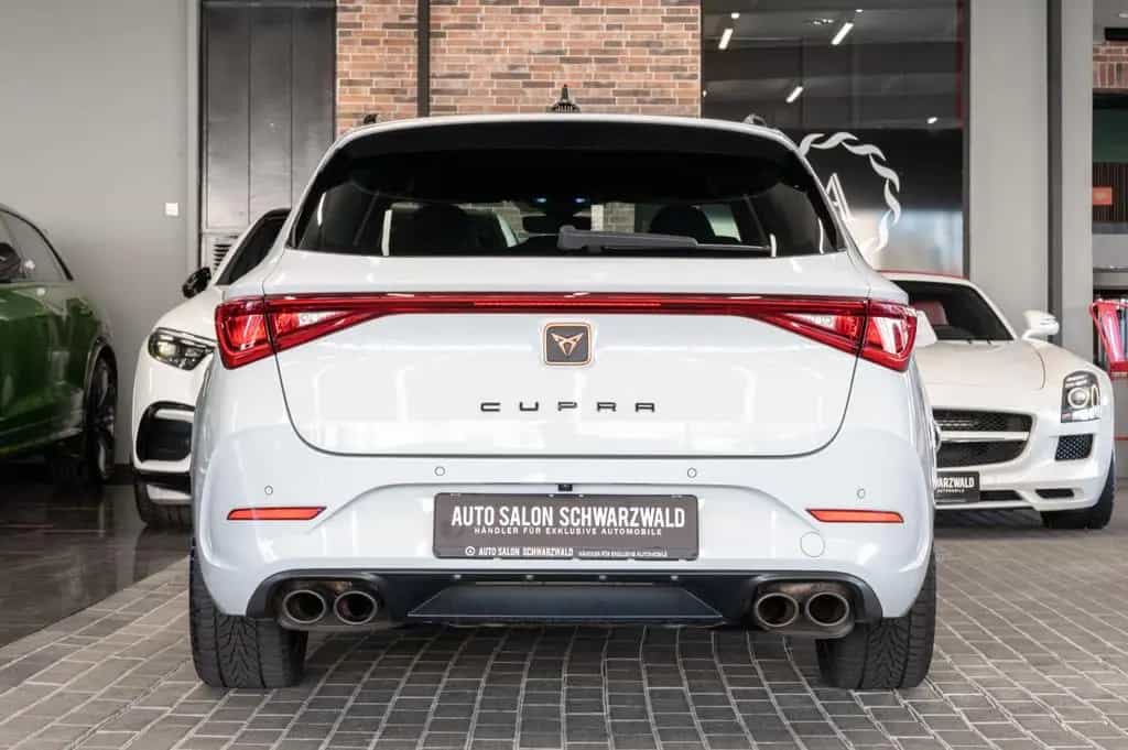 Cupra Leon Kombi VZ|CUPRA SITZE|PANO|AHK|DCC|VOLL 06/2022-photo-9