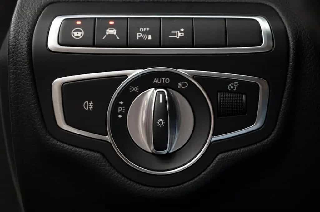 Mercedes-Benz C-Class AMG Cabrio 4M|CARBON|MEMORY|ACC|MULTIBEAM 09/2020-photo-29
