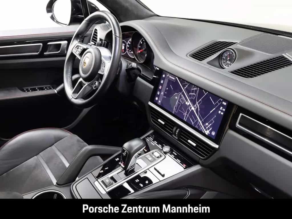 Porsche Cayenne GTS Luftfahrwerk Chrono Standheizung Bos 10/2021-photo-14