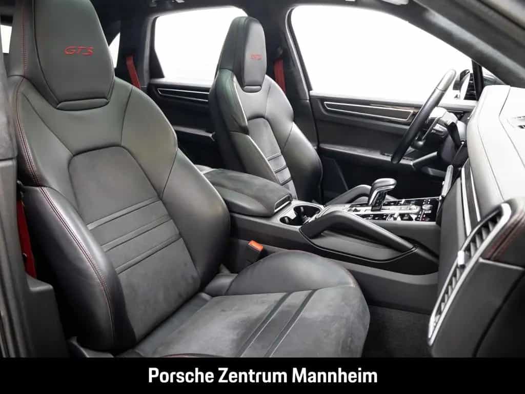 Porsche Cayenne GTS Luftfahrwerk Chrono Standheizung Bos 10/2021-photo-19