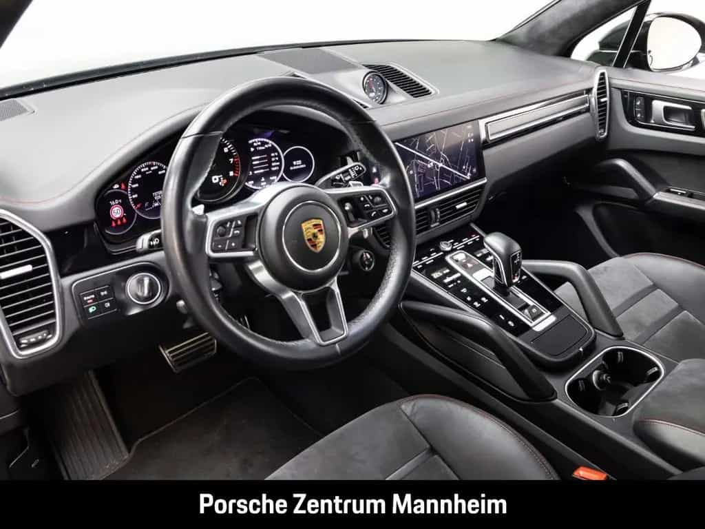 Porsche Cayenne GTS Luftfahrwerk Chrono Standheizung Bos 10/2021-photo-2