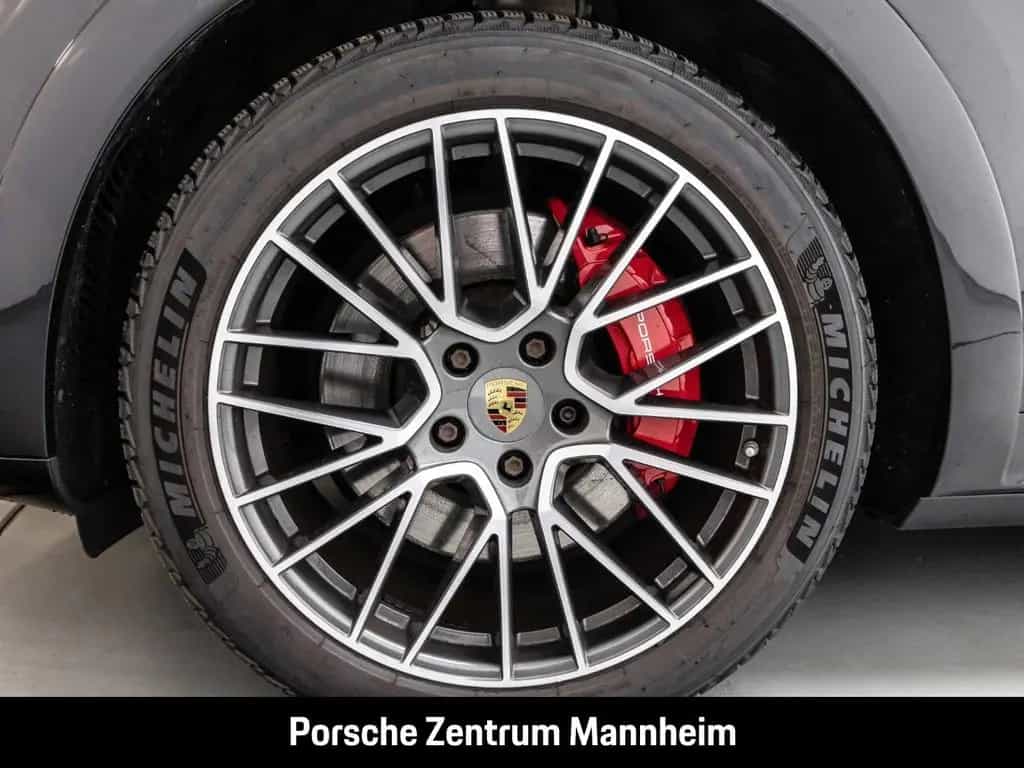 Porsche Cayenne GTS Luftfahrwerk Chrono Standheizung Bos 10/2021-photo-6