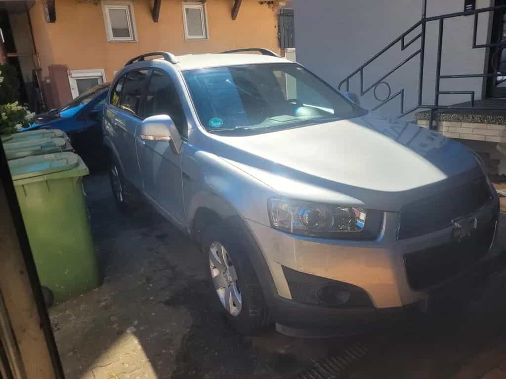 Chevrolet Captiva 2.2 LT 2WD 7-Sitzer LT 08/2012-photo-1