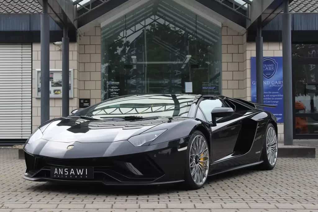 Lamborghini Aventador S Roadster Sportivo Travel Pack Carbon 09/2018-photo-0