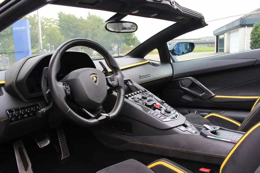 Lamborghini Aventador S Roadster Sportivo Travel Pack Carbon 09/2018-photo-13