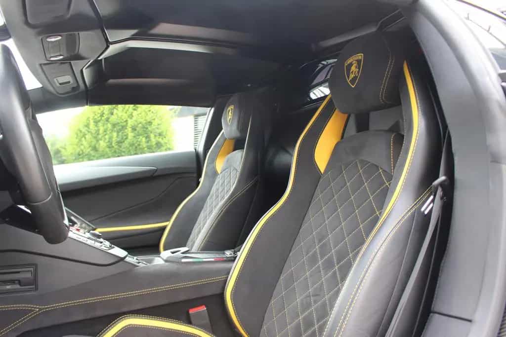 Lamborghini Aventador S Roadster Sportivo Travel Pack Carbon 09/2018-photo-14