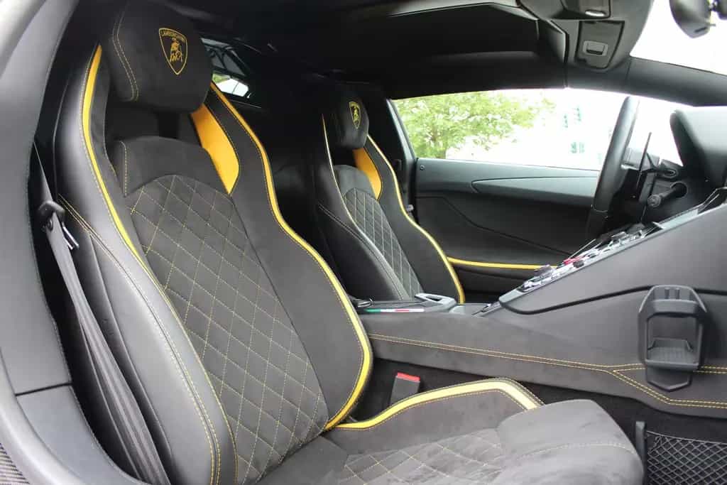 Lamborghini Aventador S Roadster Sportivo Travel Pack Carbon 09/2018-photo-15
