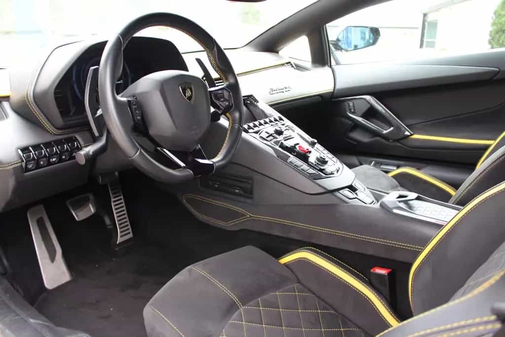 Lamborghini Aventador S Roadster Sportivo Travel Pack Carbon 09/2018-photo-16