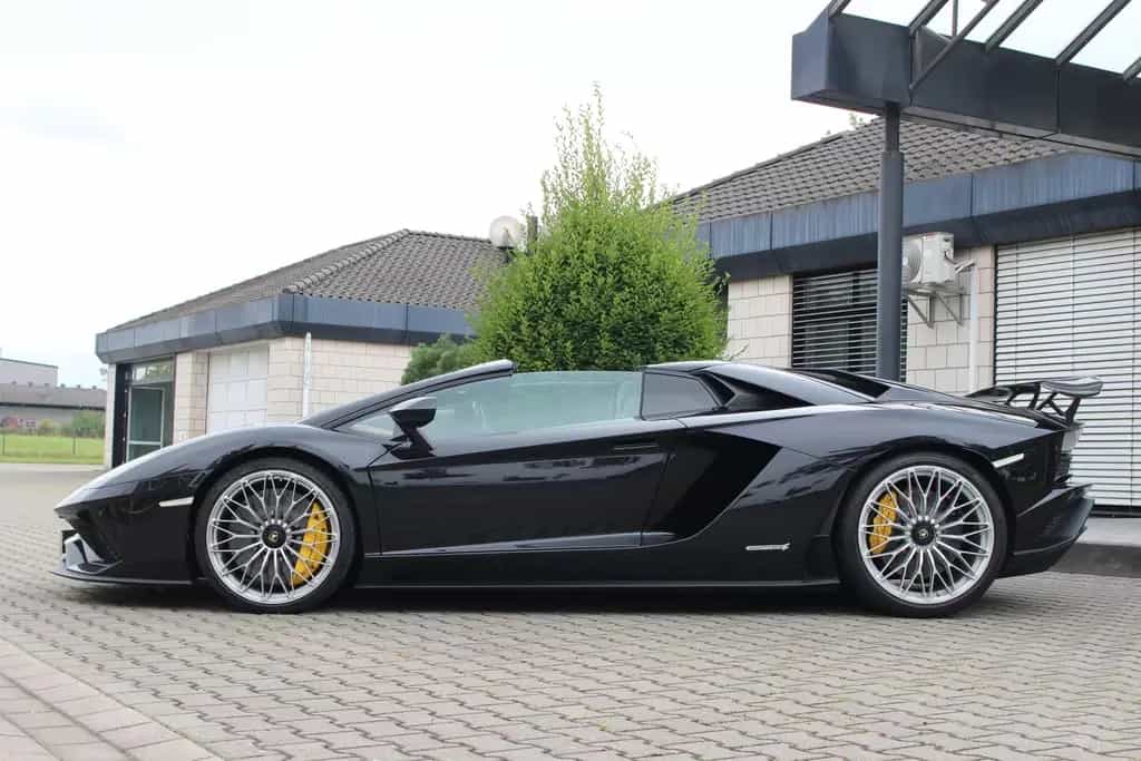 Lamborghini Aventador S Roadster Sportivo Travel Pack Carbon 09/2018-photo-4