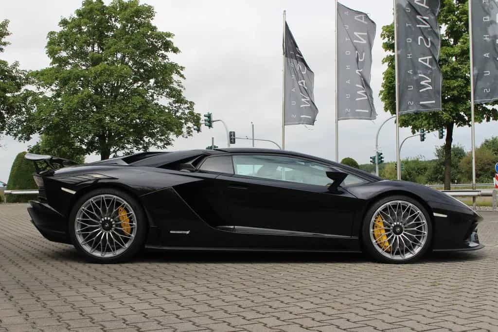 Lamborghini Aventador S Roadster Sportivo Travel Pack Carbon 09/2018-photo-6