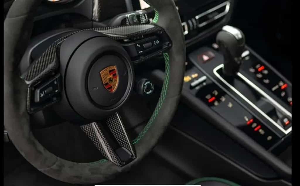 Porsche Macan GTS ;AHK, Standh. Keramik Vollausstattung 04/2024-photo-9