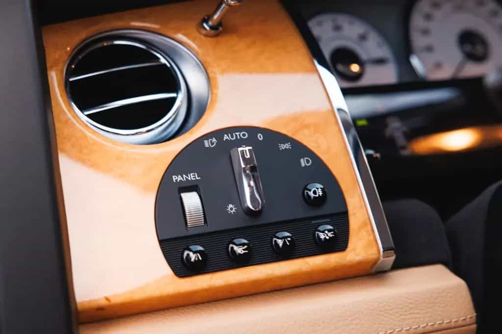 Rolls-Royce Ghost - -September 2011 | Exceptional Condition 09/2011-photo-12